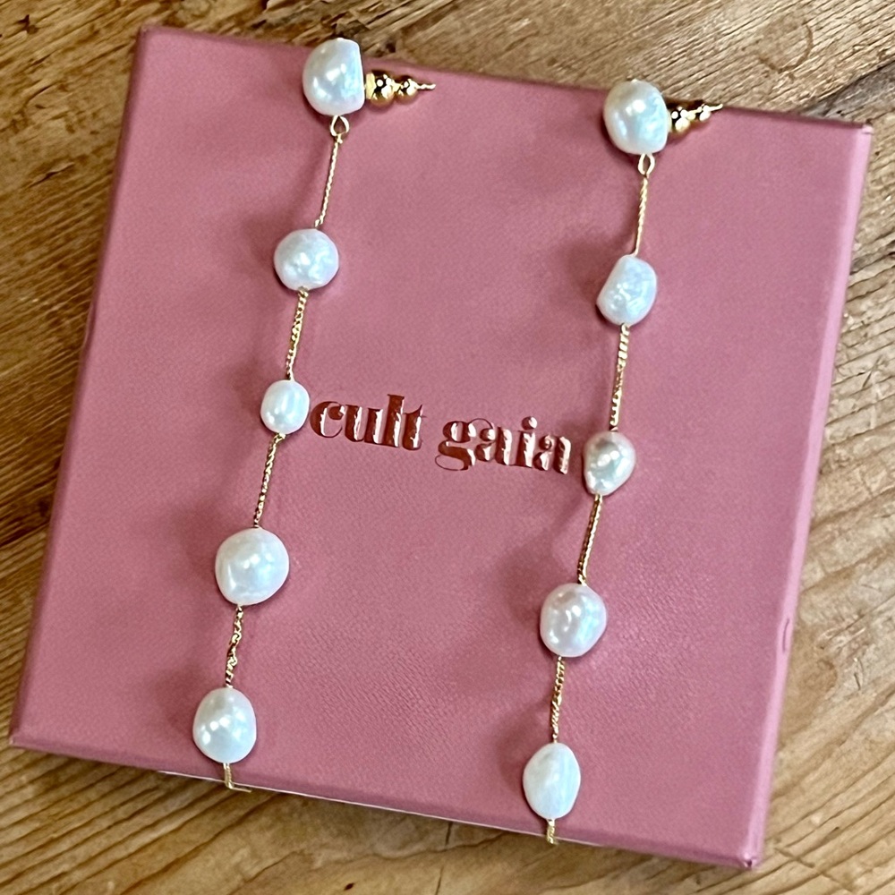 🌺🎉HP🎉🌺 NWT Cult Gaia Atum Freshwater Pearl Earrings - Picture 2 of 16